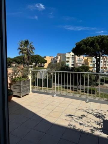 La Terrasse De Gruissan公寓 外观 照片